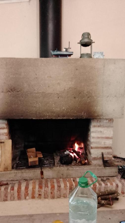 La Nena: Casa De Campo A 15 Minutos Del Centro. Villa Colonia del Sacramento Buitenkant foto